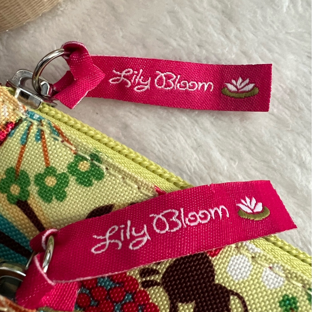 Lily Bloom Cristina Multicolor Busy Bee Floral Crossbody Bag Purse - Picture 10 of 16